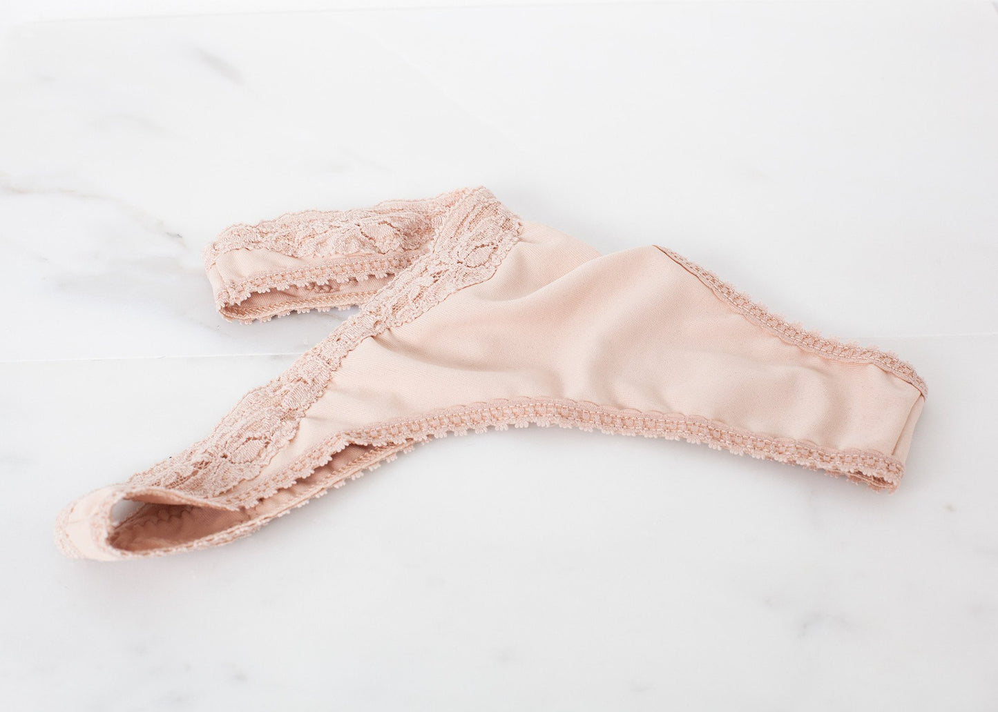 Tief sitzender Tanga