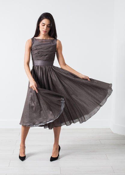 Vestido de voile en gris perla
