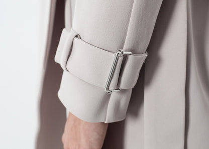 Orietta-Mantel in Hellbraun